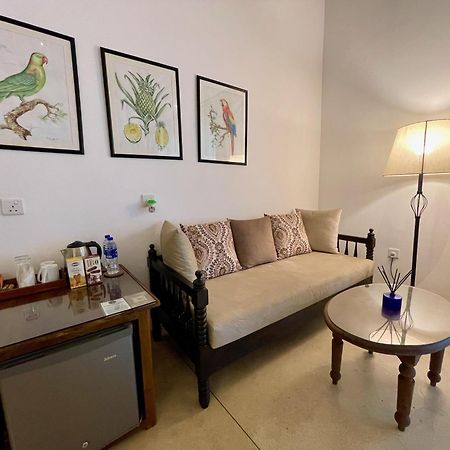 Claire Villa By Younger Villas & Resorts Ahangama Ngoại thất bức ảnh
