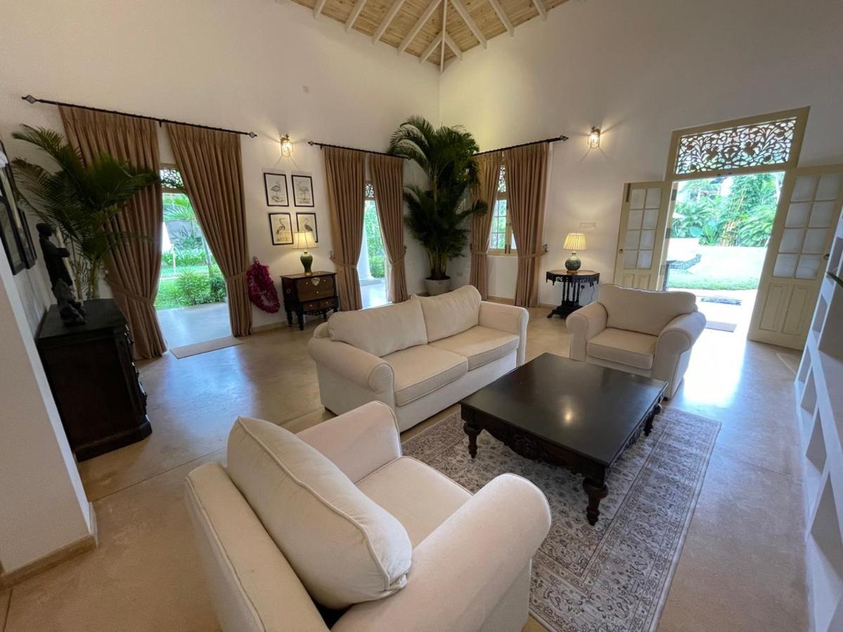 Claire Villa By Younger Villas & Resorts Ahangama Ngoại thất bức ảnh