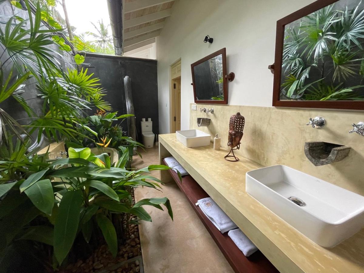 Claire Villa By Younger Villas & Resorts Ahangama Ngoại thất bức ảnh