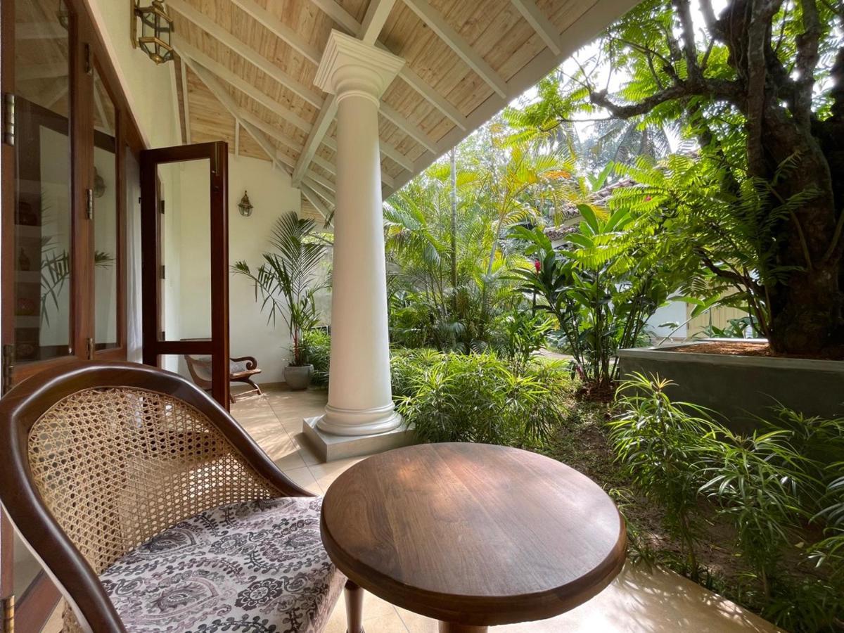 Claire Villa By Younger Villas & Resorts Ahangama Ngoại thất bức ảnh