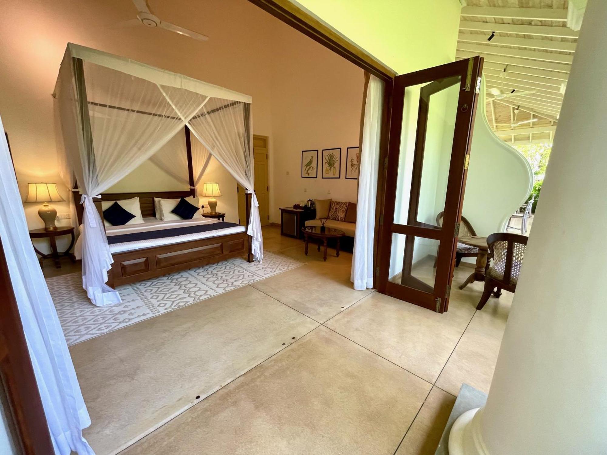 Claire Villa By Younger Villas & Resorts Ahangama Ngoại thất bức ảnh